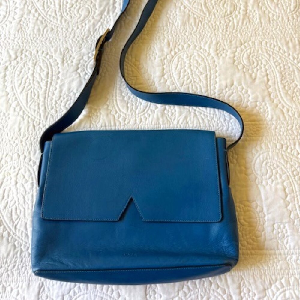 VINCE BLUE CROSSBODY BAG